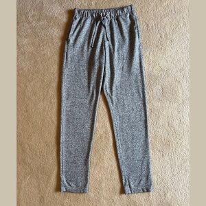 Uniqlo Comfy Fleece Lounge Pants, Size Small, Grey